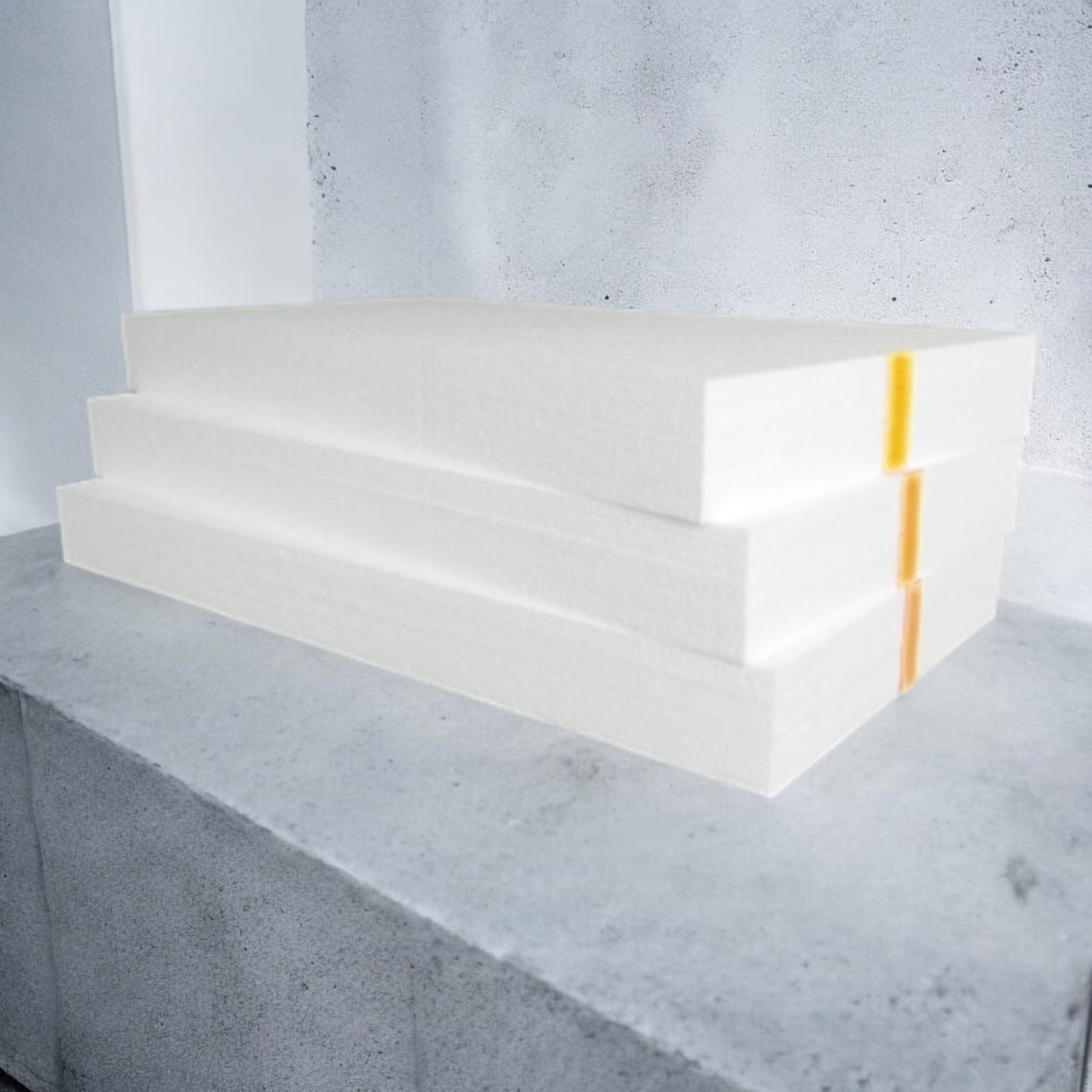 A lépésálló hungarocell nagy teherbírású szigetelőanyag, amely alkalmas aljzatok szigetelésére.